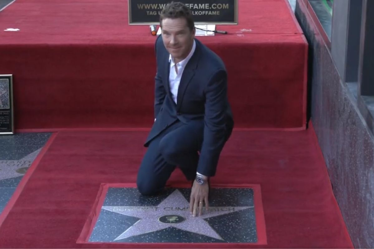 Foto:Captura de pantalla|Benedict Cumberbatch alcanza su estrella en el Paseo de la Fama en Hollywood