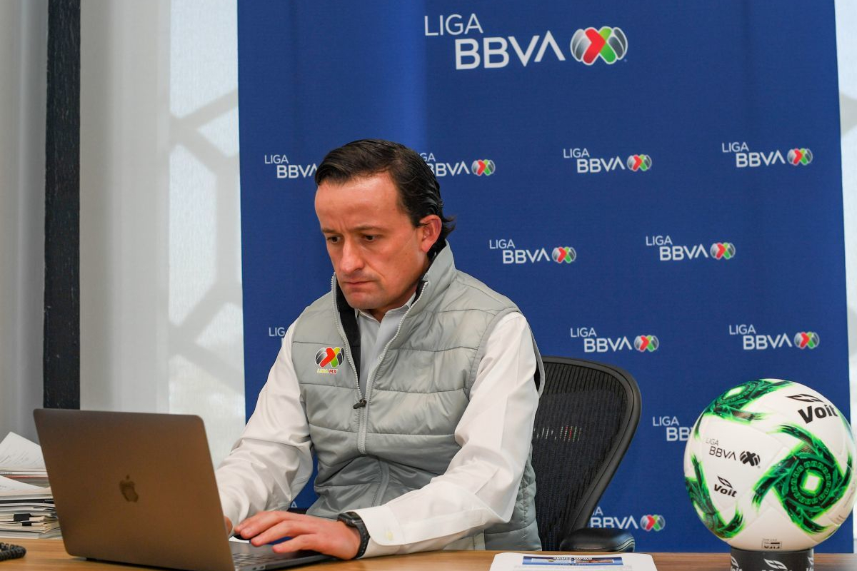 El presidente de la Liga MX, Mikel Arriola adelantó que las barras visitantes ya no podrán asistir a los estadios.