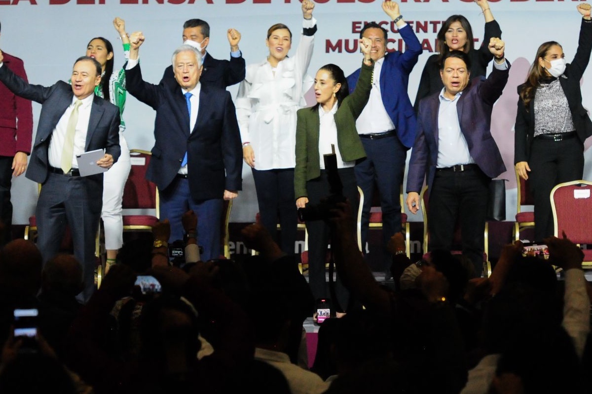 Morenistas cierran filas con López Obrador