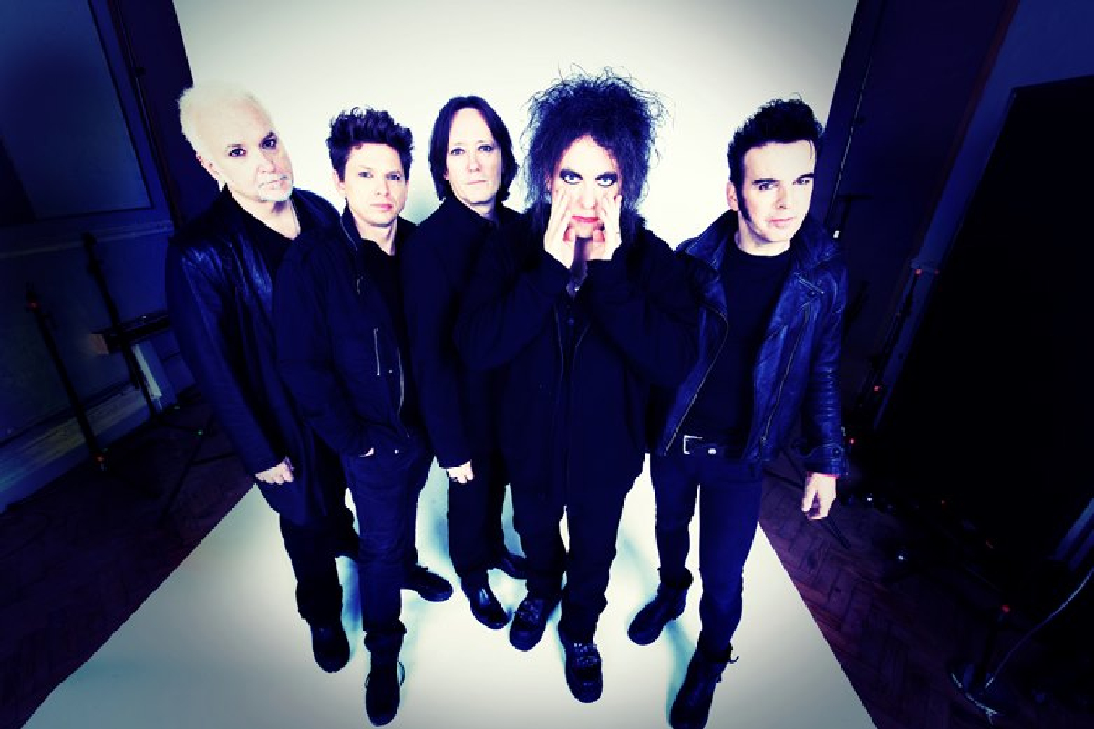Robert Smith, título, nuevo disco, The Cure, Songs of the Lost World
