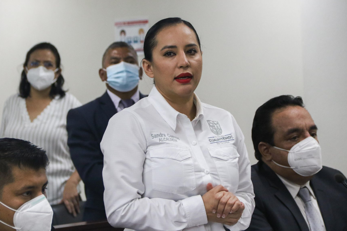 La Fiscalía de la CDMX exhibió el video de la disculpa pública de Sandra Cuevas.