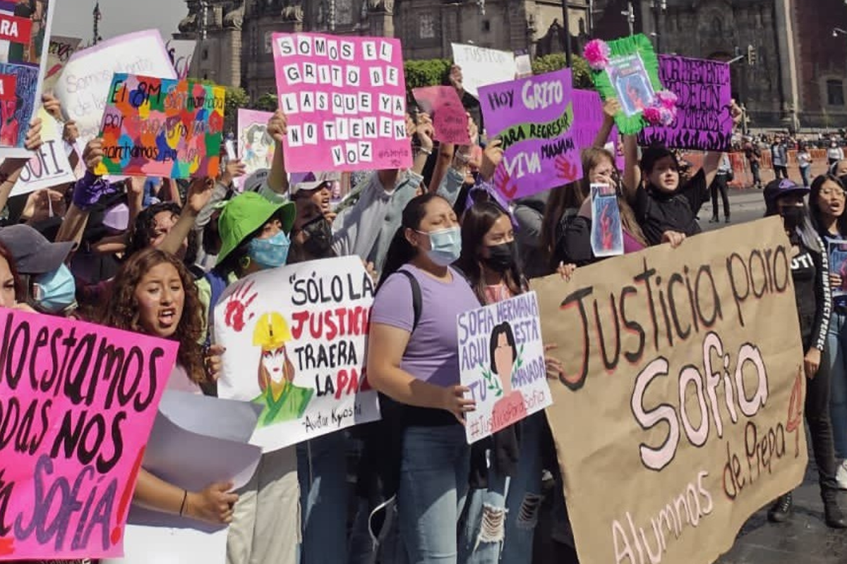 Foto: Twitter/ @QuePocaMadre_Mx | Con una marcha la familia y amigos de Sofía Morales buscan justicia por su feminicidio