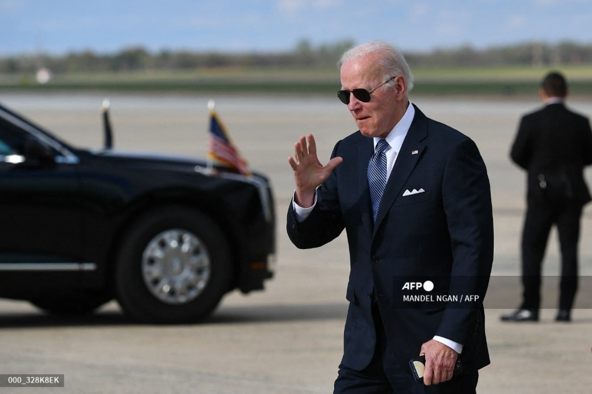 Biden realiza su primera visita a Asia como parte de un viaje para fortalecer vínculos en seguridad regional.