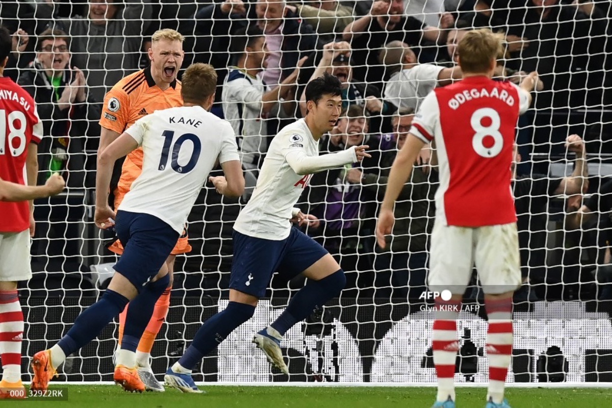 Tottenham golea 3-0 al Arsenal; aprieta lucha por cuarta plaza en la Premier