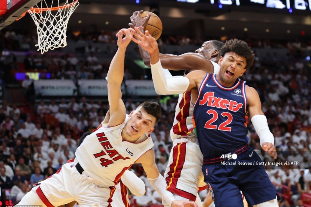 Foto:AFP|El Heat y los Suns se adelantan en sus respectivas semifinales de Conferencias de la NBA