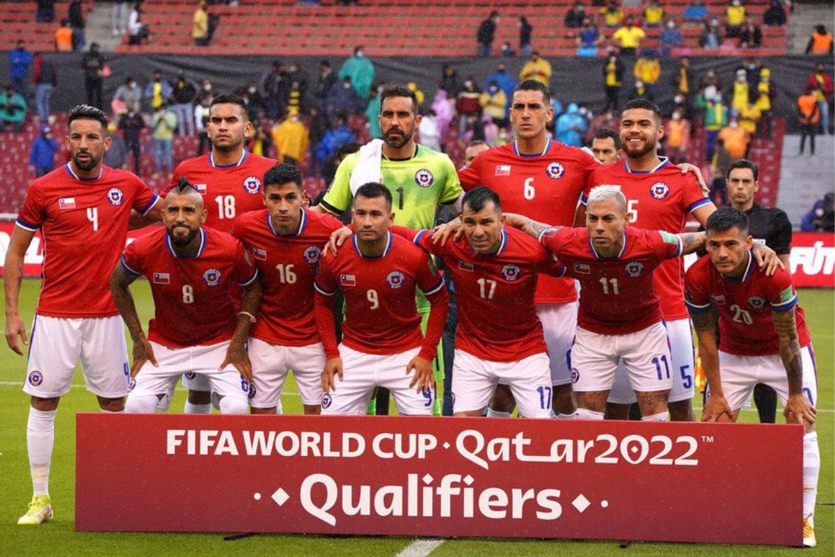 Foto:Twitter/@j0nathanmoreira|¿Por qué Chile podría ir todavía al Mundial de Futbol de Qatar?