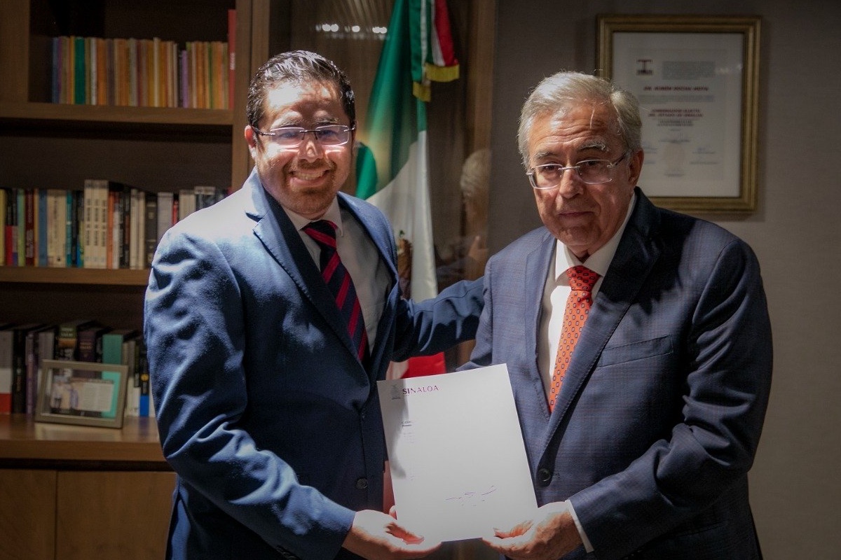 Nombra Gobernador de Sinaloa a nuevo secretario de Salud
