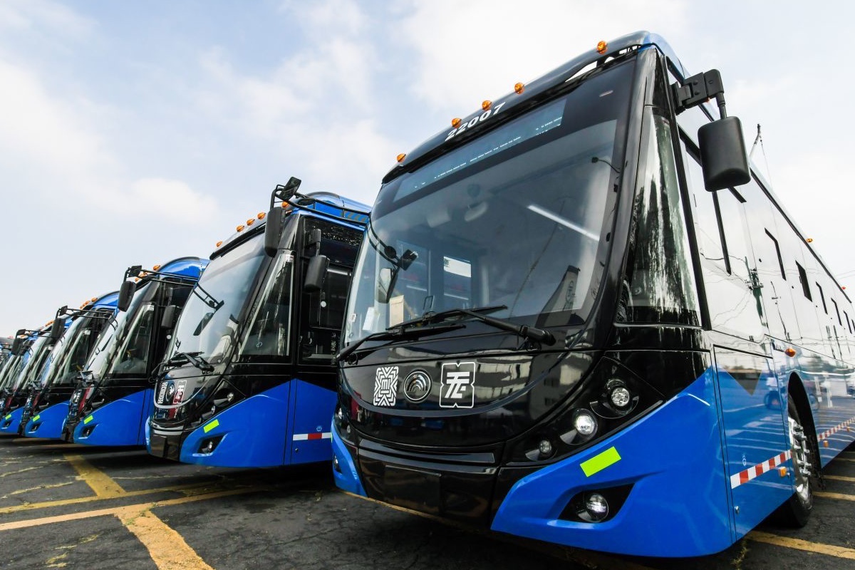 Gobierno capitalino lanza licitación para adquirir autobuses de RTP y Trolebús
