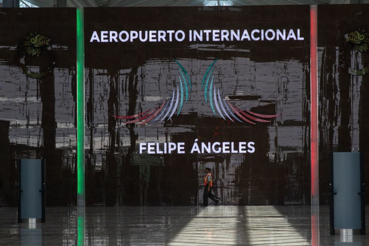 Foto:Cuartoscuro|Promete AMLO que dentro de poco AIFA será el mejor aeropuerto de México