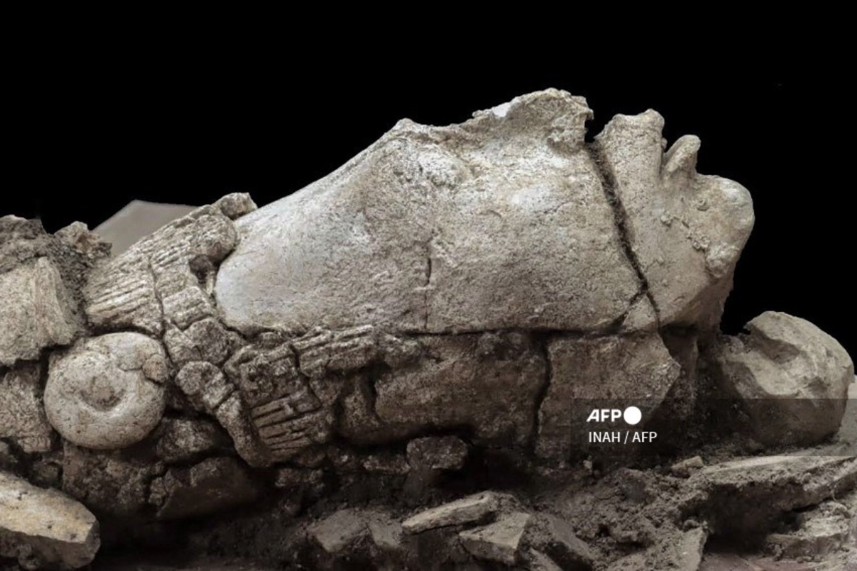 Arqueólogos descubren en Palenque cabeza del joven dios del maíz