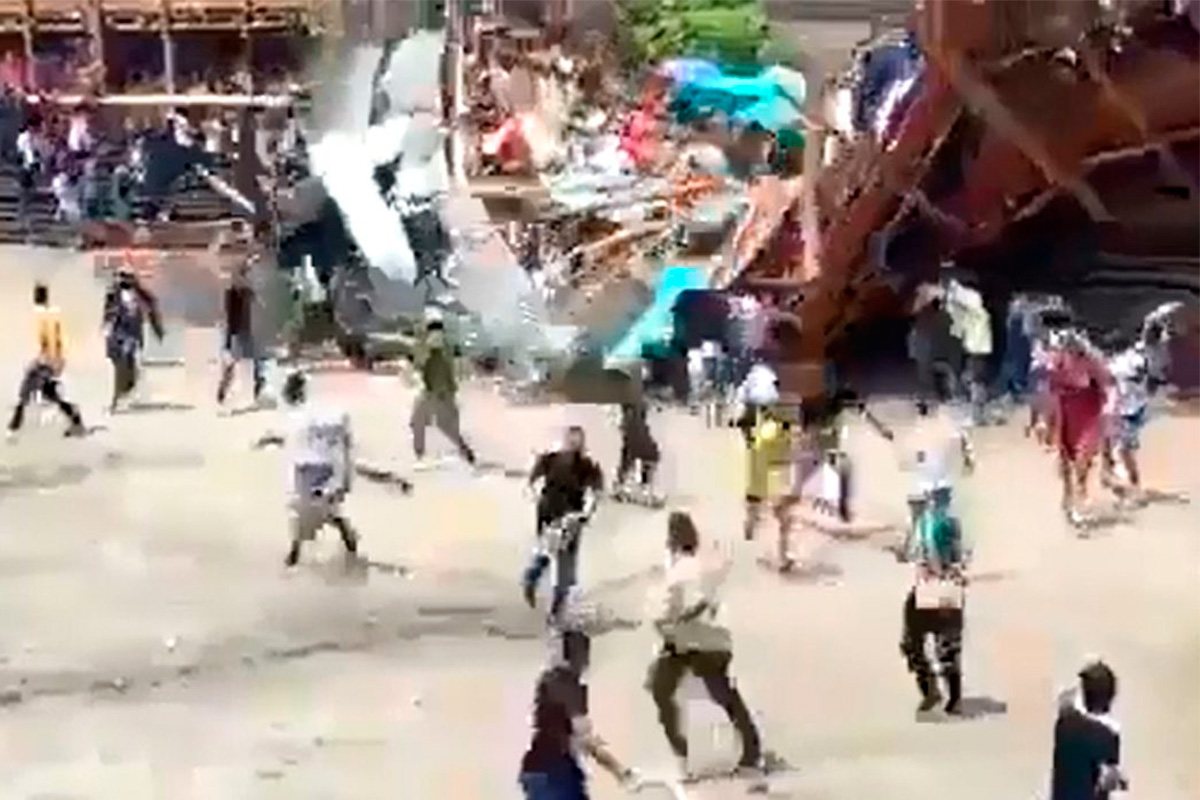 4 muertos y decenas de heridos por desplome de plaza de toros en Colombia