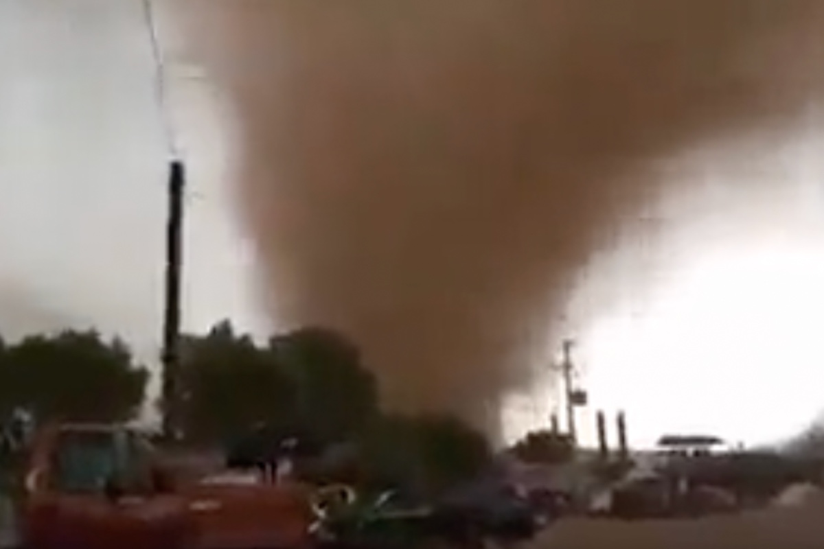 Captan tornado en Aldama, Chihuahua