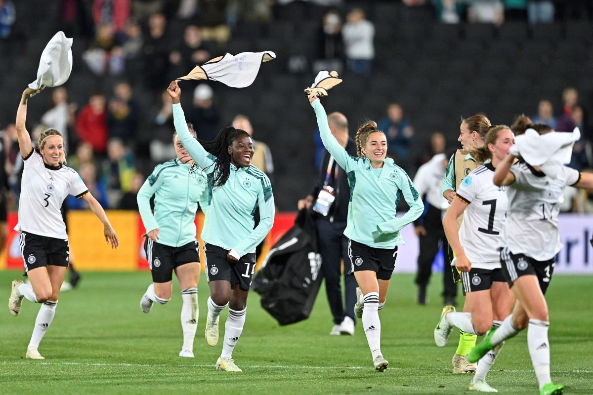 Foto:Twitter/@WEURO2022|Alemania será el rival de Inglaterra en la final de la Eurocopa femenina