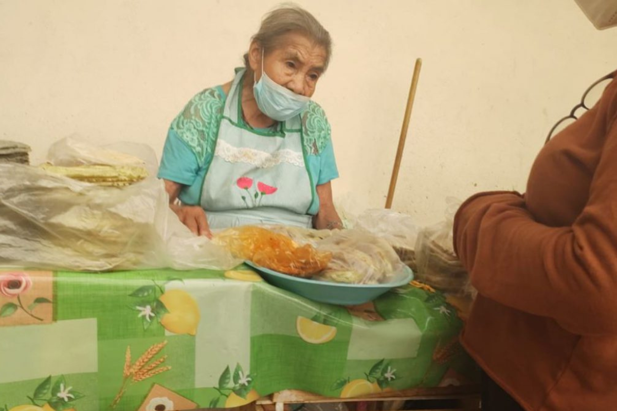 Foto: Quadratin | Abuelita caminaba 12 kilómetros para vender sus tortillas hechas a mano