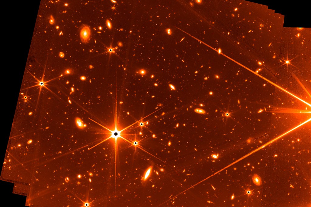 NASA ofrece primer vistazo al origen del universo gracias al telescopio James Webb
