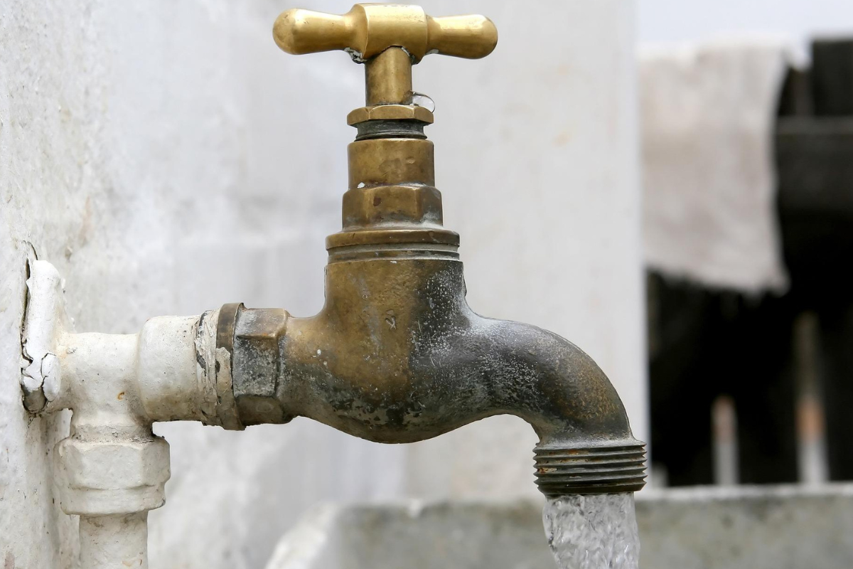 Foto: Pixabay | Pide CNDH erradicar corrupción en entrega de concesiones de agua a privados 