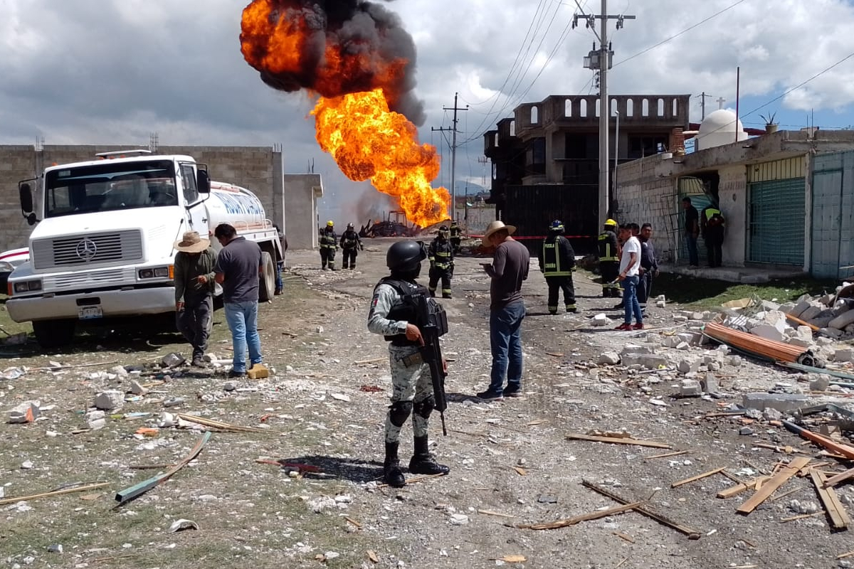 Este viernes se registró una explosión en una presunta toma clandestina en Amozoc, Puebla.