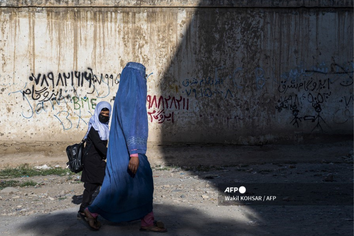 Foto: AFP | ONU llama a "no olvidar a las mujeres y niñas afganas"