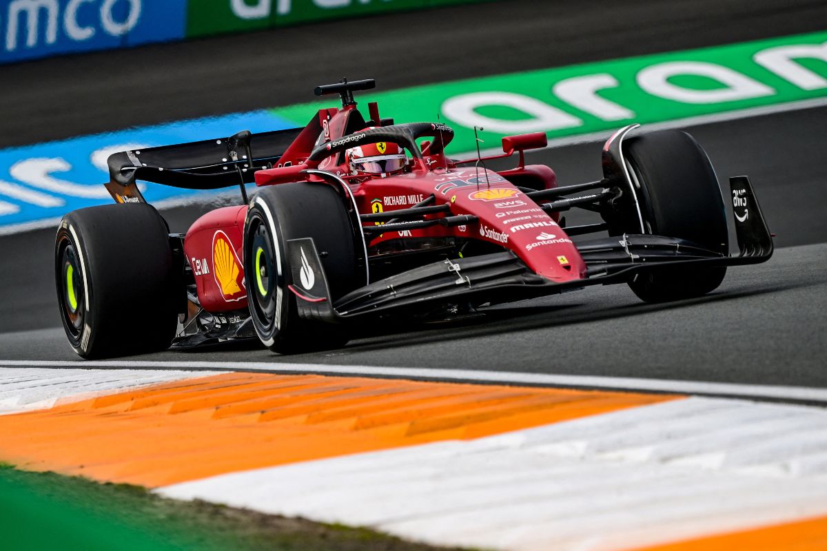 Foto:AFP|Ferrari comienza mandando en Zandvoort ante los problemas de Verstappen