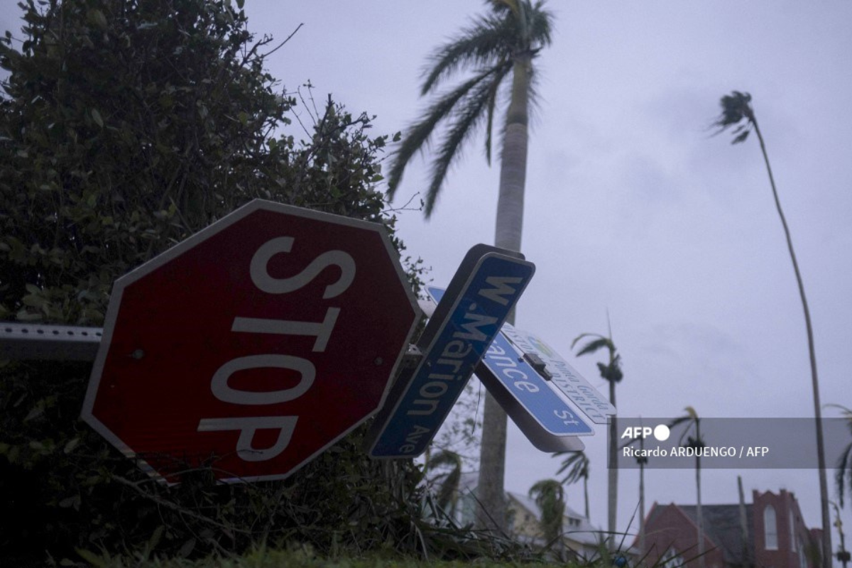 Foto: AFP | Tras dejar fuertes inundaciones en Florida, el huracán Ian pierde intensidad