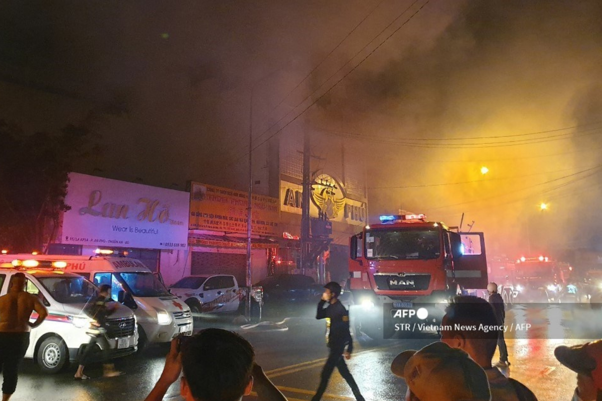 Foto: AFP | 32 muertos es el resultado de un incendio en un Karaoke