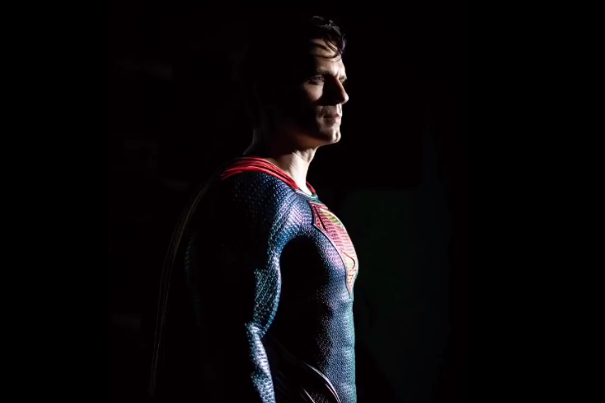 Foto: Instagram/ @henrycavill | ¡Ha vuelto! Henry Cavill aparece vestido de Superman y promete que la espera valió la pena