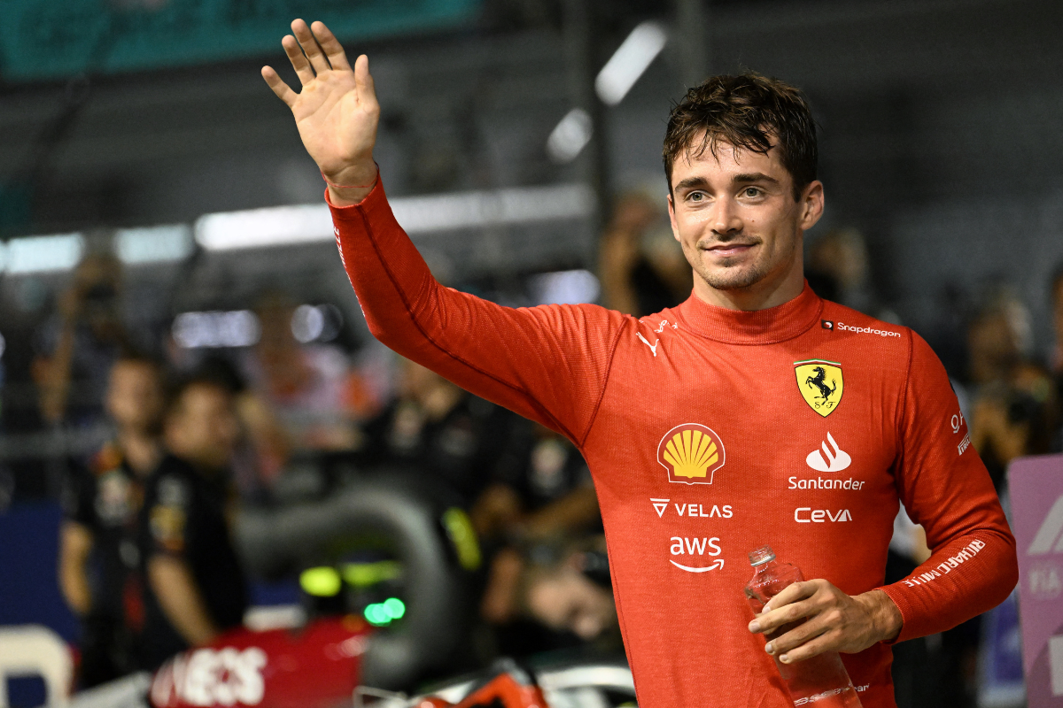 Foto:AFP|Charles Leclerc logra la "pole position" en el GP de Singapur; Checo Pérez saldrá en 2do