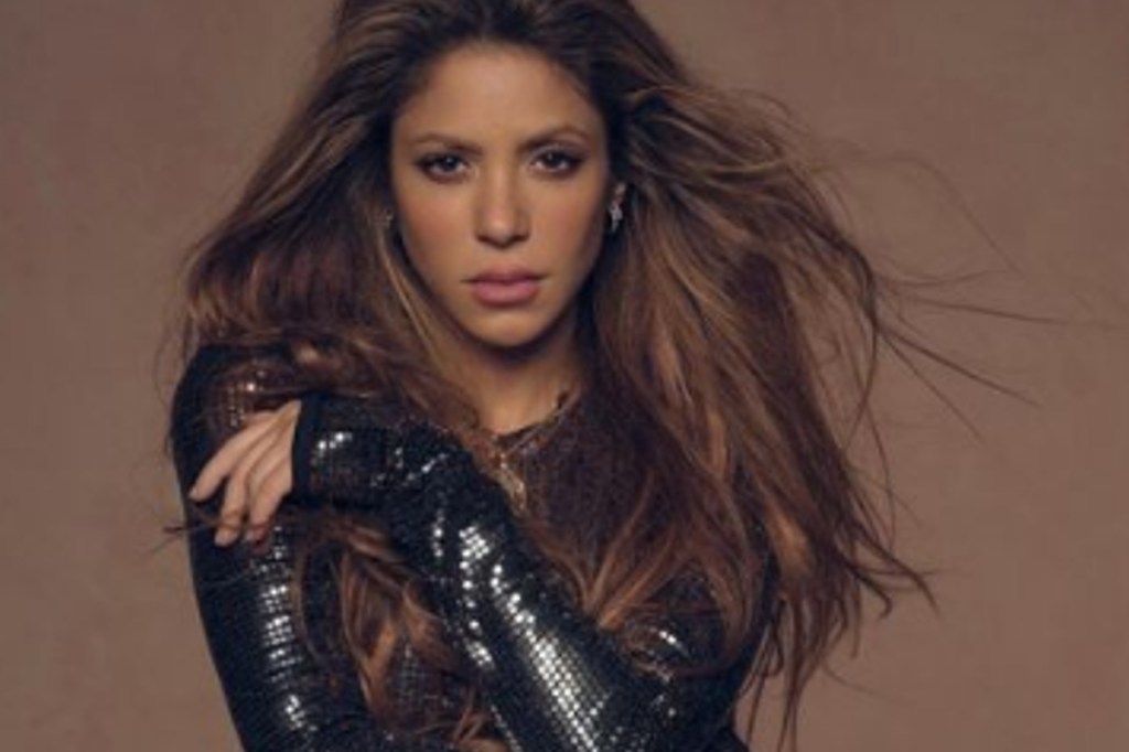 Shakira causó sensación en redes tras mostrar como lució disfrazada de la "Mujer Maravilla" para Halloween