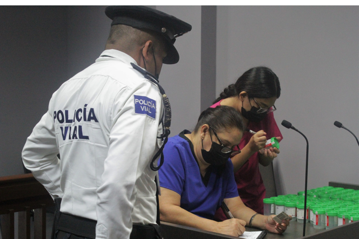 La Secretaría de Seguridad Ciudadana de Escobedo llevó a cabo un examen antidoping sorpresa a los policías y oficiales de Tránsito