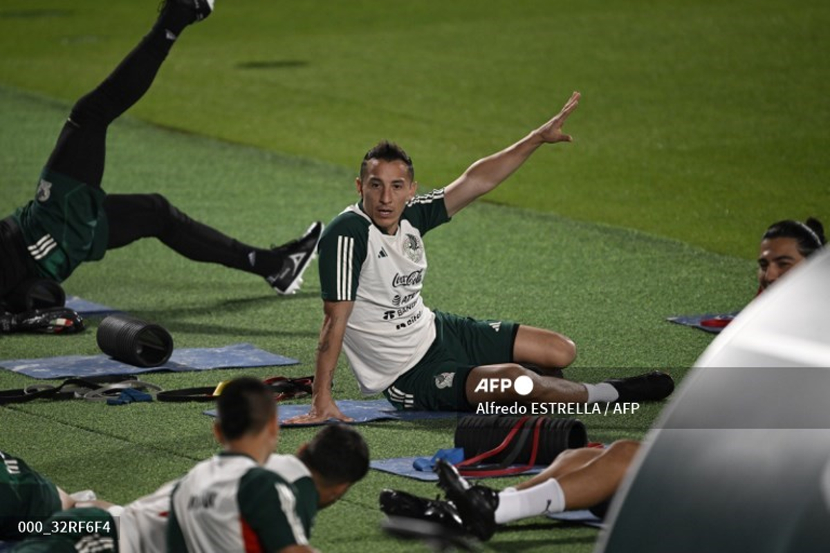 AFP | Andrés Guardado inició el entrenamiento junto con sus compañeros de selección.