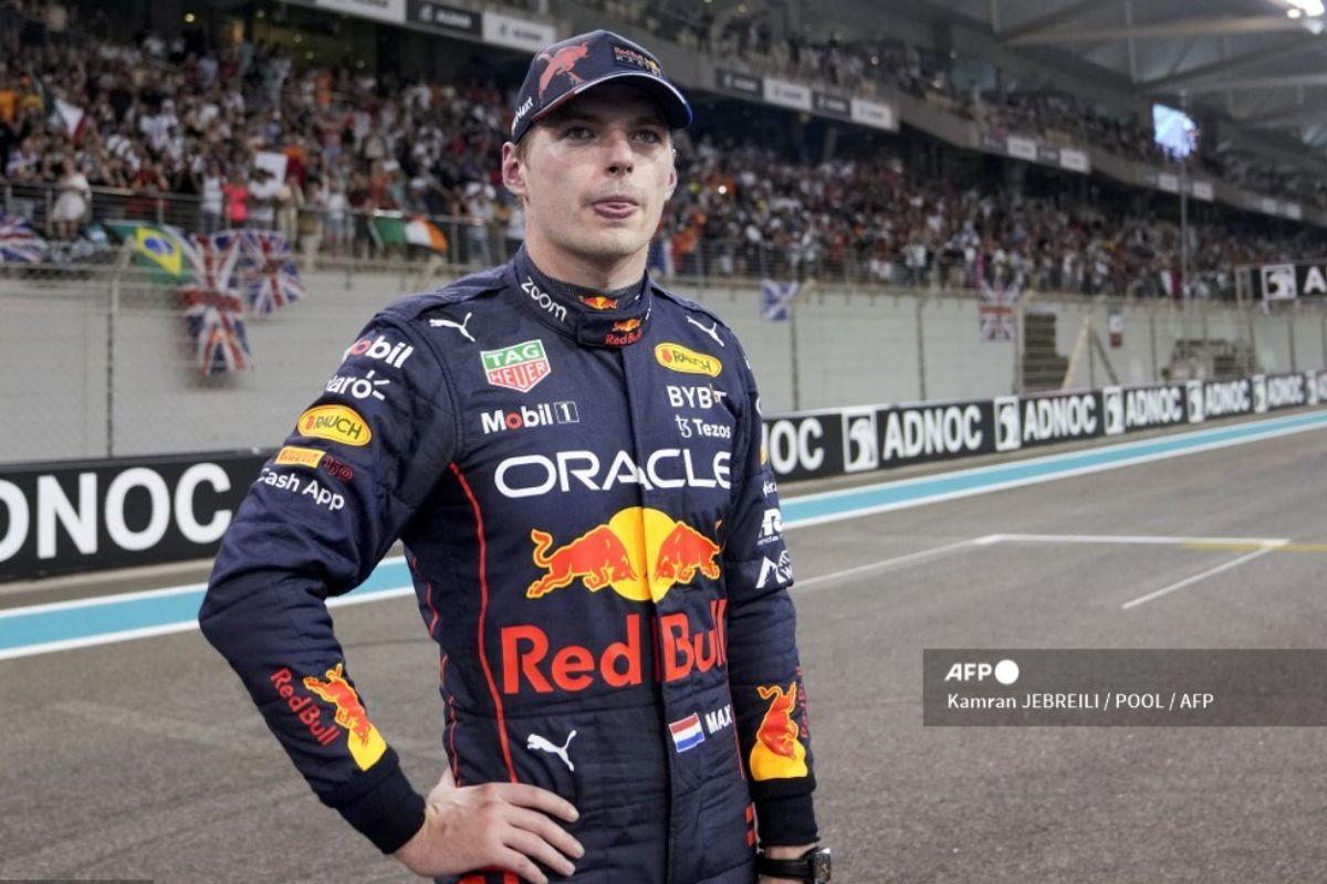 Foto:AFP|Max Verstappen consigue la “pole” del GP Abu Dabi; Checo Pérez saldrá en segundo