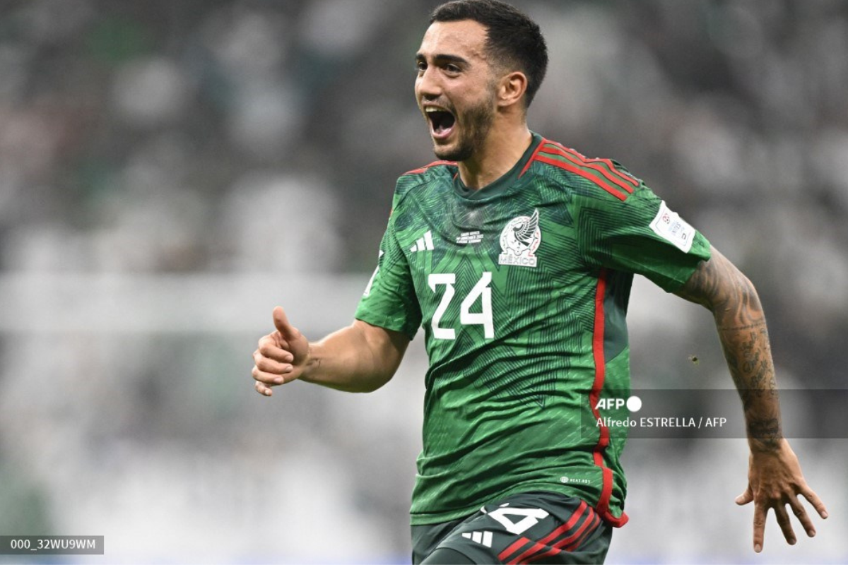 Foto:AFP|Él es Luis Chávez, el jugador mexicano que marcó el 2do gol contra Arabia Saudita
