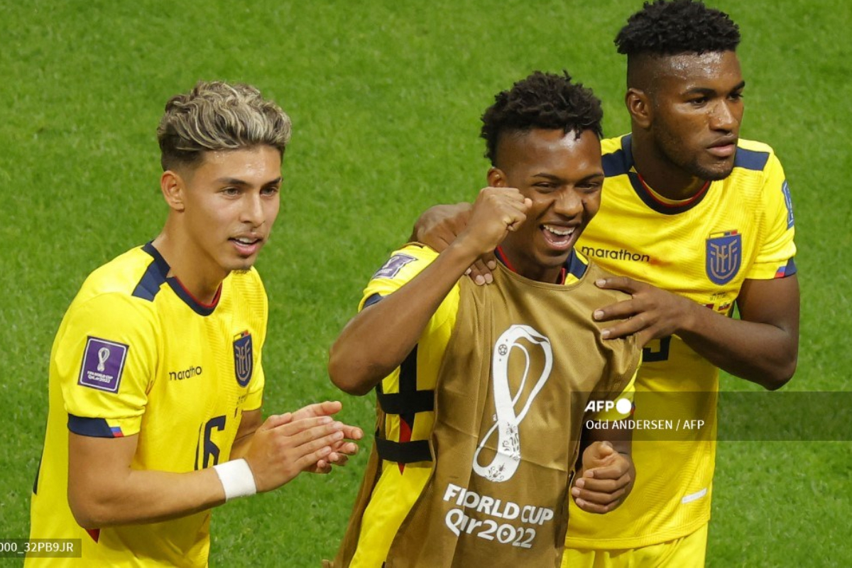 Ecuador se impusó 2-0 al anfitrión Qatar en el arranca de la Copa del Mundo 2022.