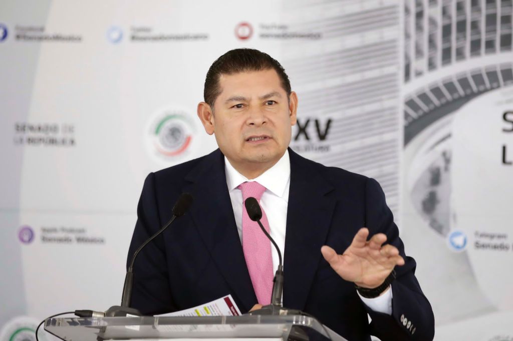 el uso industrial del cáñamo de la cannabis, informó el presidente de la Mesa Directiva, el morenista, Alejandro Armenta.