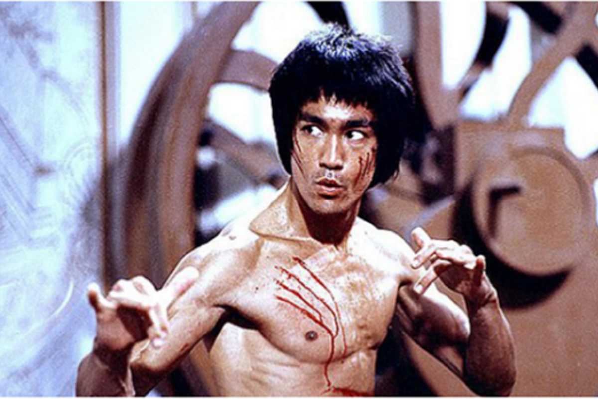 Sony Pictures se anunció que oficialmente se esta preparando la biopic de Bruce Lee, la leyenda de las artes marciales