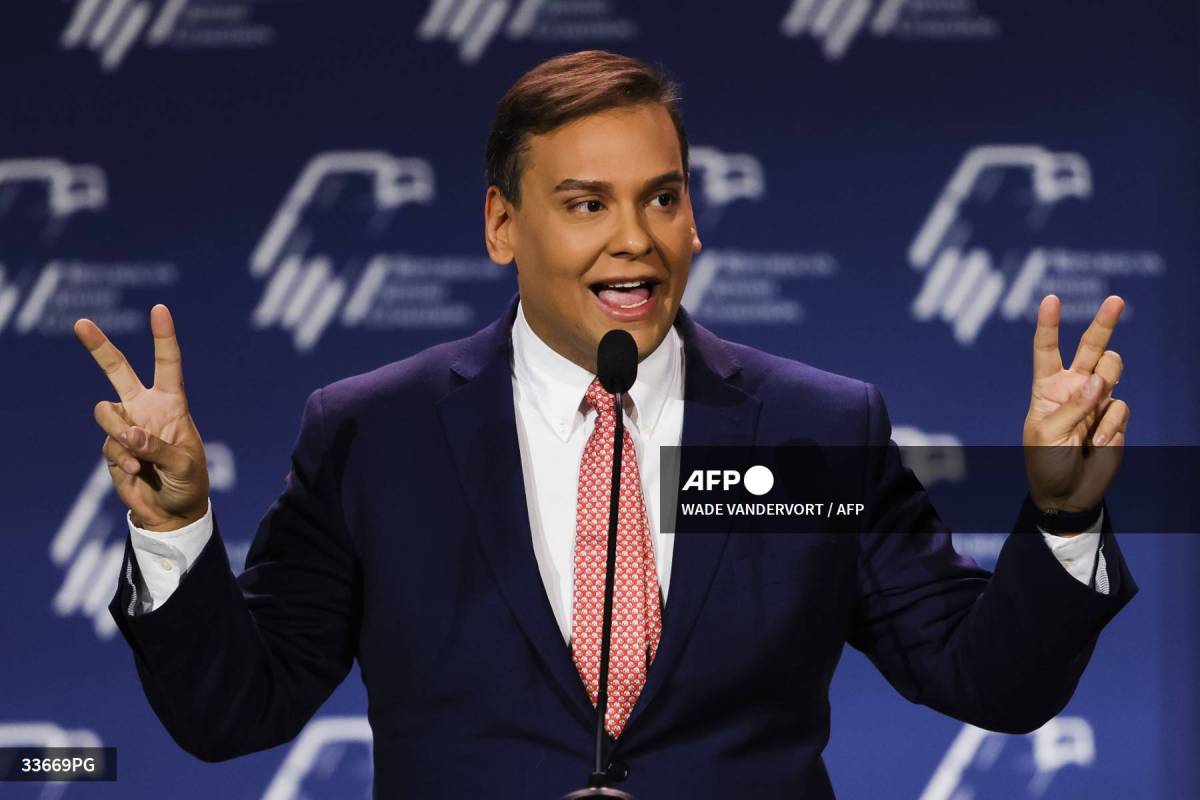 Foto: AFP | La victoria de Santos ayudó al Partido Republicano a asegurarse una estrecha mayoría en la Cámara de Representantes. Congresista