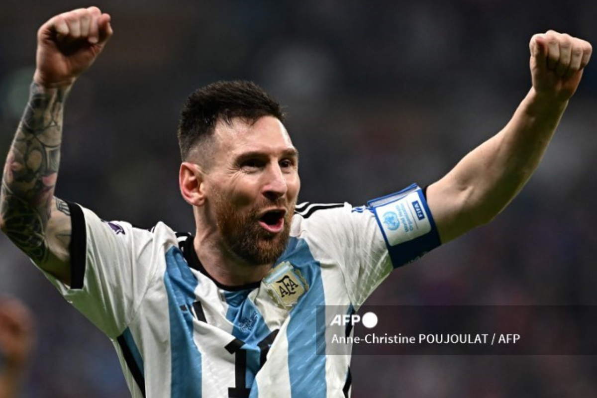 Foto:AFP|Lionel Messi iguala a Diego Maradona y es campeón del mundo