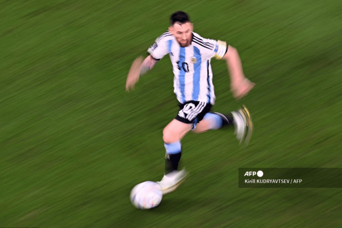 Foto:AFP|Messi marca su primer gol en ronda de eliminación directa de un Mundial