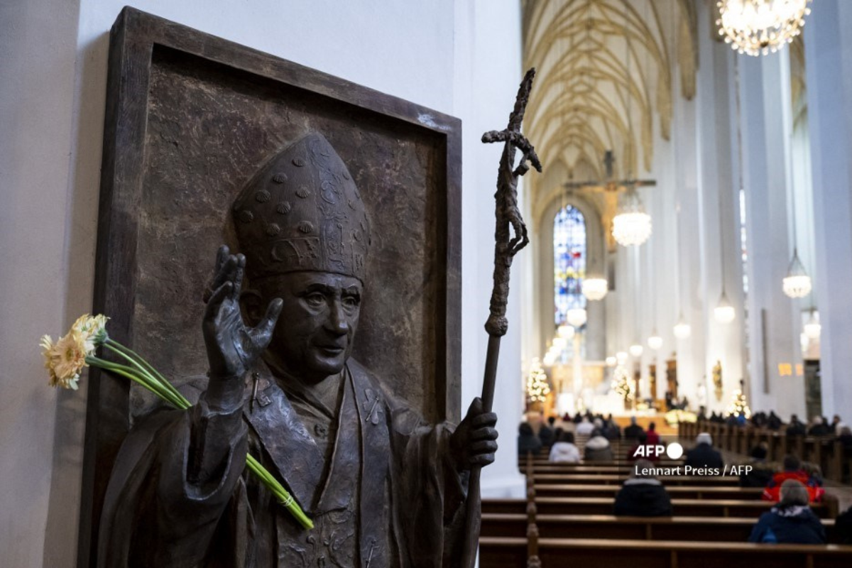 Foto:AFP|Francisco presidirá el 5 de enero el funeral de Benedicto XVI
