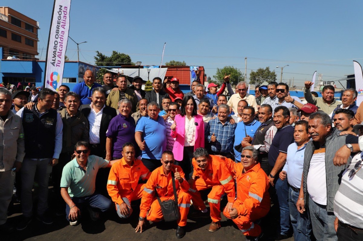 Foto: Cortesía | La alcaldesa dio el banderazo de salida a 4 nuevos camiones de recolección de residuos.