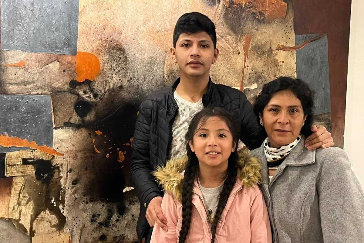 El canciller Marcelo Ebrard anunció que la familia de Pedro Castillo está en México.