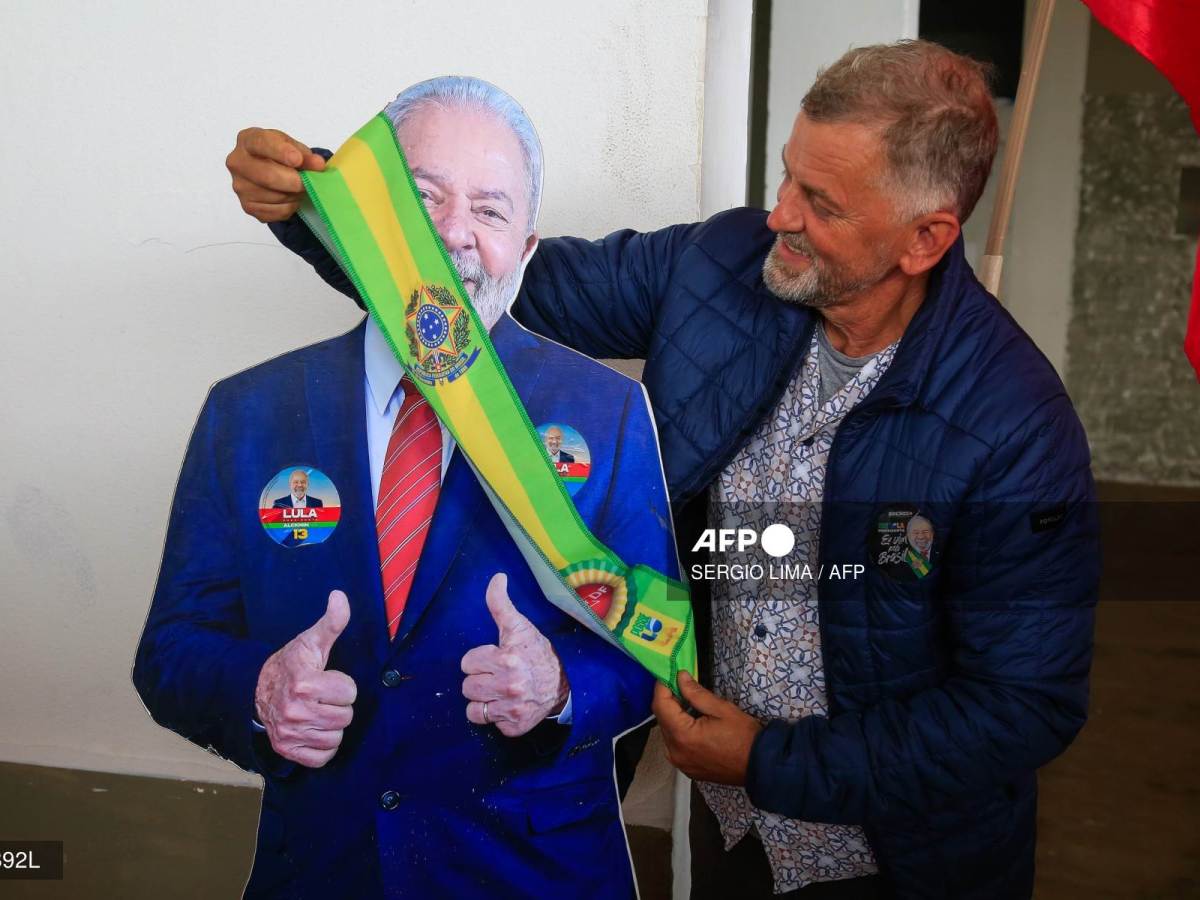 Brasil. Foto: AFP | Luiz Inácio Lula da Silva, de 77 años, fue proclamado presidente, exactamente, 20 años después de acceder al poder por primera vez.