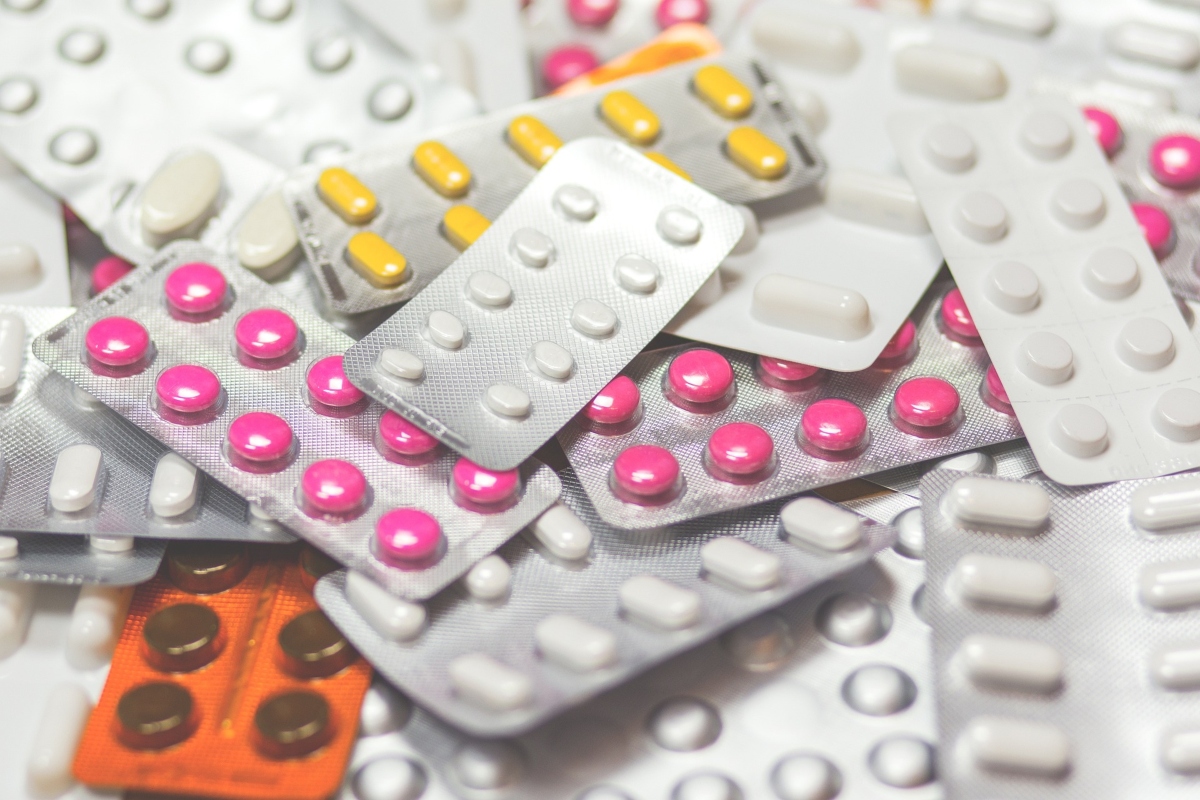 Detecta Cofepris, seis distribuidores irregulares de medicamentos contra cáncer y otros padecimientos