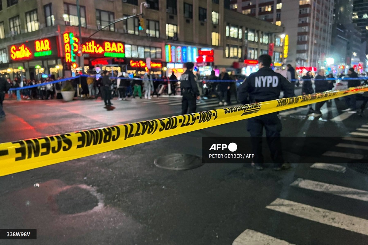 Un joven fue asesinado a tiros la noche del jueves en Nueva York, cerca de Times Square, uno de los sitios turísticos emblemáticos de la ciudad