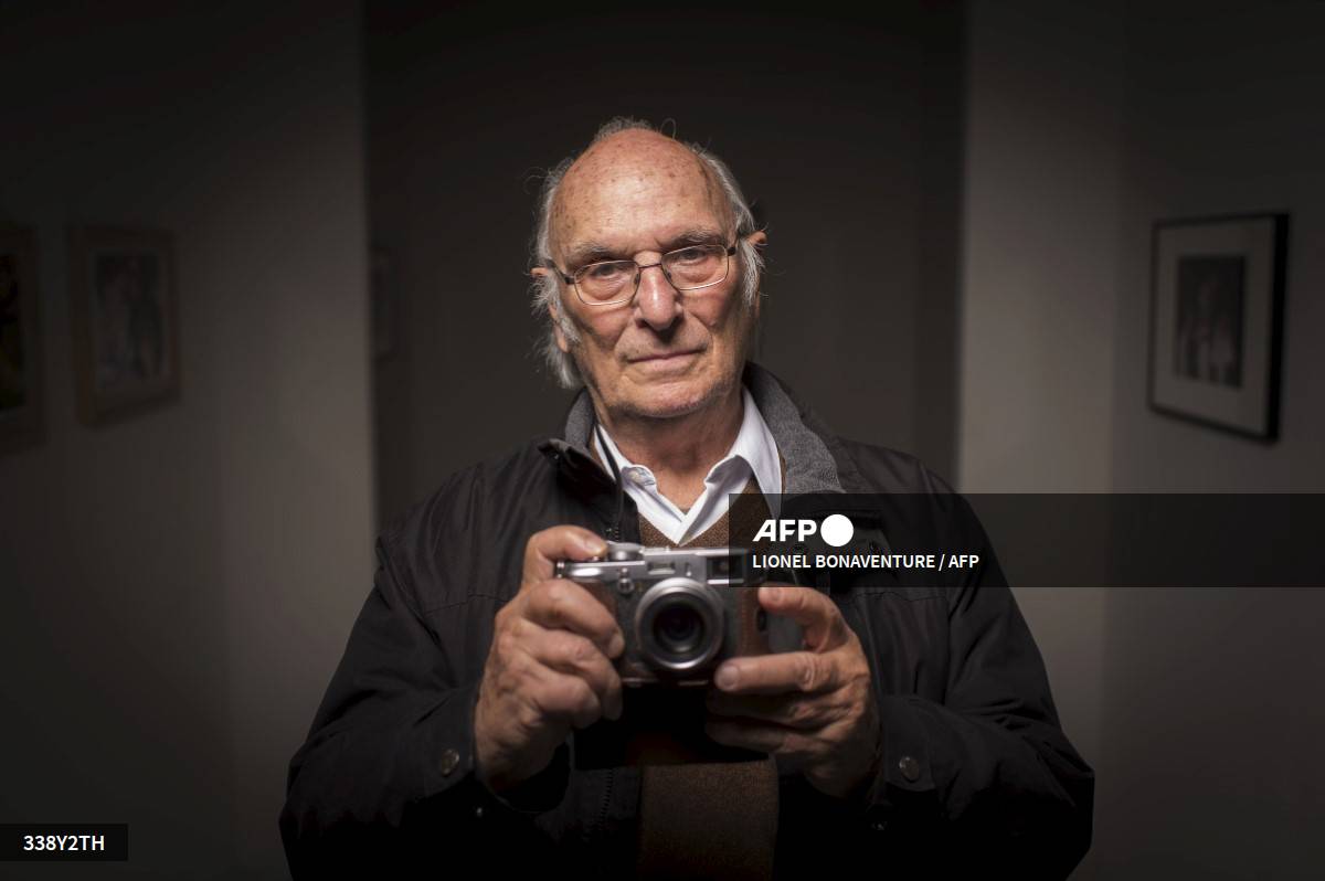 Foto: AFP | Carlos Saura Las reacciones de pesar por su muerte, frecuentemente citado entre los grandes del cine español, junto a Luis Buñuel, no se hicieron esperar.