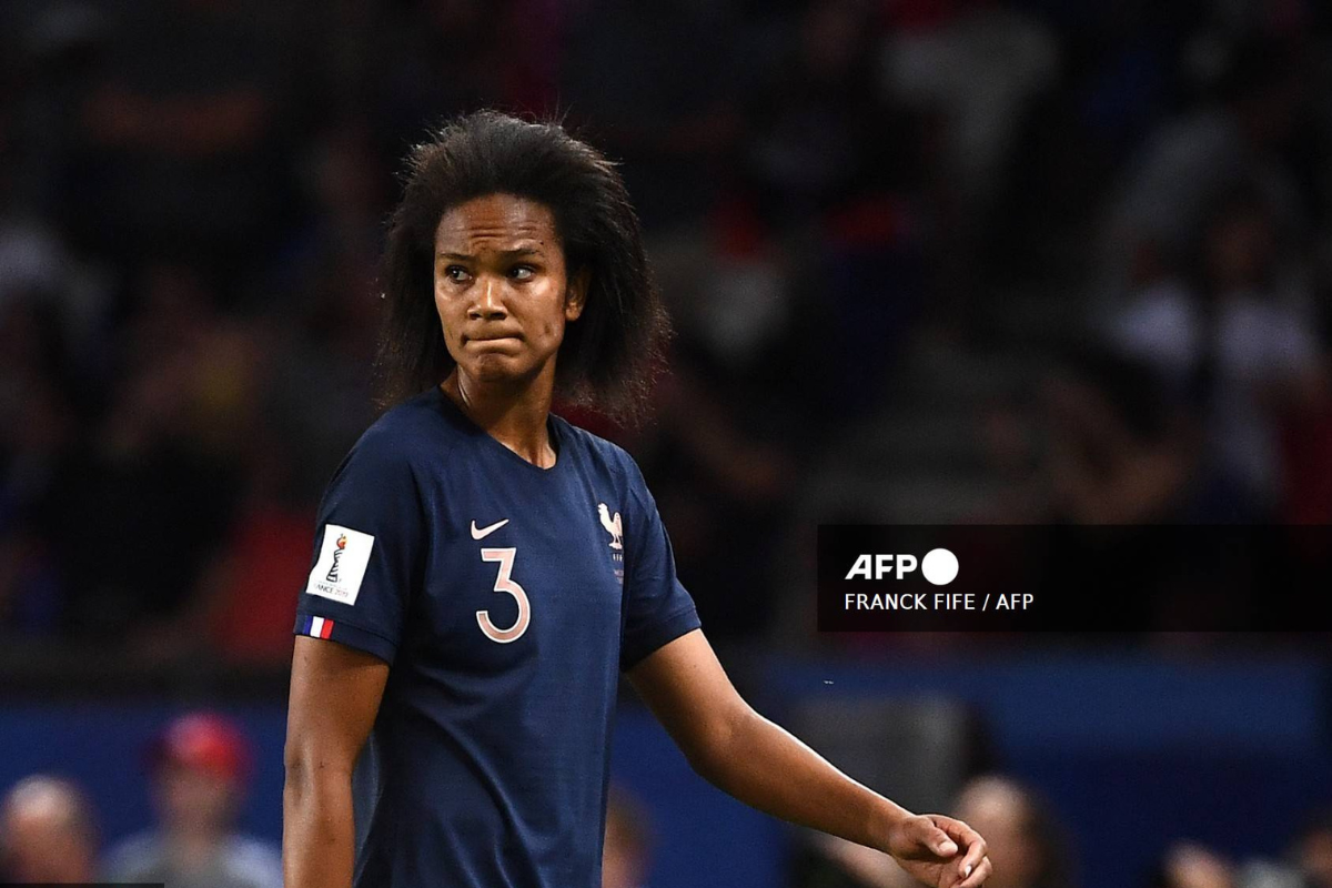 Foto:AFP|“Mi corazón, duele” La capitana Wendie Renard renuncia a la Selección de Francia