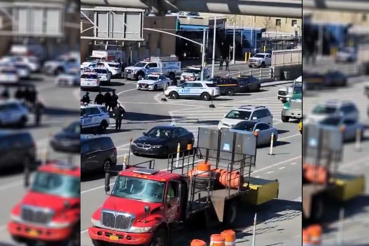 Un conductor de U Haul atropelló al menos seis personas en Brooklyn, Nueva York.