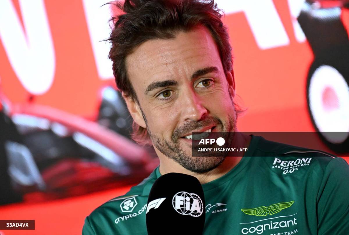 Foto:AFP|¡De vuelta! Fernando Alonso se lleva el puesto 1 en la PL3 del GP Bahréin