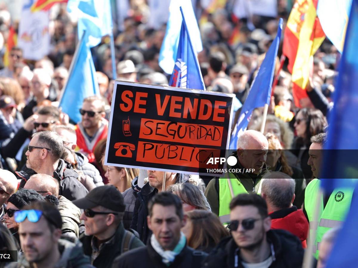 Foto: AFP / Las autoridades de Madrid estimaron en 4.000 el número de manifestantes.