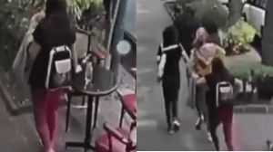 VIDEO: Mujeres roban audífonos en cafetería en la colonia Juárez; se van corriendo. Noticias en tiempo real